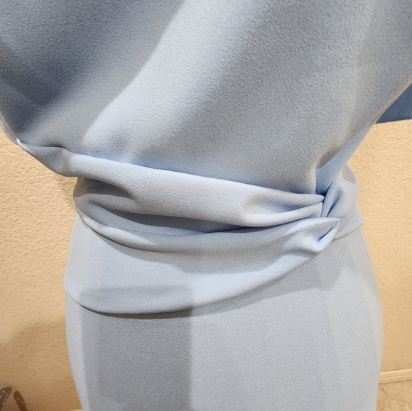 Dkny Women's Twisted Waistband Puff-Sleeve Sheath Dress, Light Blue. SIZE 2 - Picture 3 of 9